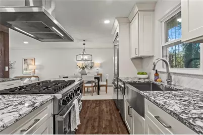 1106 Aurora Court, Dunwoody, GA 30338 - Photo 12