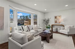 1106 Aurora Ct, Dunwoody, GA 30338 - Photo 2