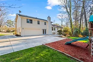 1106 Aurora Ct, Dunwoody, GA 30338 - Photo 40