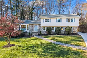 1106 Aurora Ct, Dunwoody, GA 30338 - Photo 1