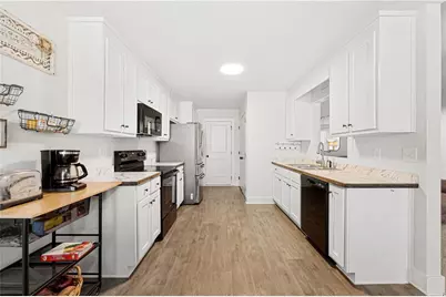 328 Walnut Drive, Hartwell, GA 30643 - Photo 14