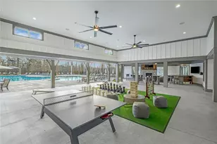 728 Crystal Lk Pkwy, Hoschton, GA 30548 - Photo 8