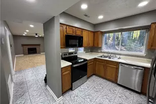 2630 Garland Way, Duluth, GA 30096 - Photo 6