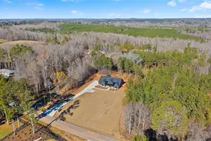 1374 Morgan Rd, Bremen, GA 30110 - Photo 4