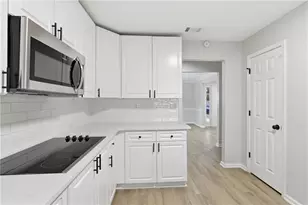 2110 Meadow View Ct, Grayson, GA 30017 - Photo 22