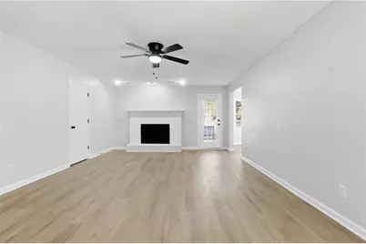 2110 Meadow View Court, Grayson, GA 30017 - Photo 10