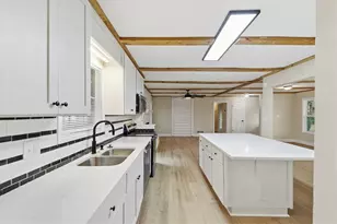 8139 Lake View Terrace, Riverdale, GA 30274 - Photo 16