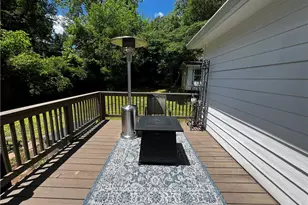 1611 Wellswood Dr SE, Atlanta, GA 30315 - Photo 8