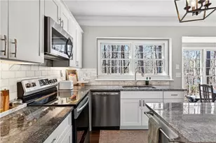 1080 Barrington Landing Ct, Roswell, GA 30076 - Photo 18