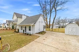 180 Summit Ave SE, Marietta, GA 30060 - Photo 2