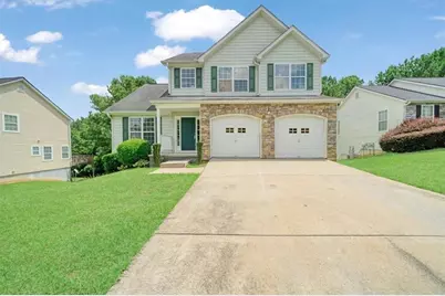 5745 Village Loop, Fairburn, GA 30213 - Photo 1