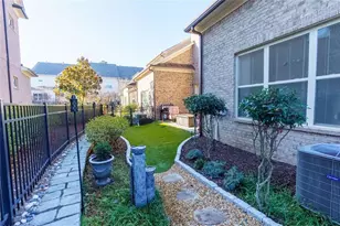 3985 Duke Reserve Cir, Peachtree Corners, GA 30092 - Photo 46