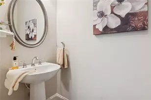 3985 Duke Reserve Cir, Peachtree Corners, GA 30092 - Photo 24