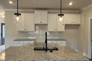 3517 Iron Hearth Bnd, Snellville, GA 30039 - Photo 4