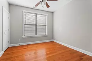 2043 Village Crest Dr NW, Atlanta, GA 30318 - Photo 14