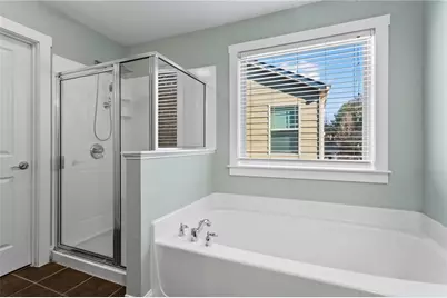 2043 Village Crest Drive NW, Atlanta, GA 30318 - Photo 20