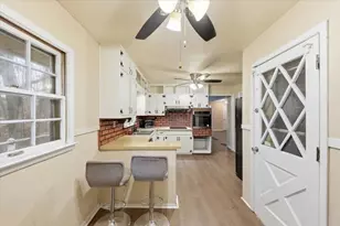 8435 Campbellton Fairburn, Fairburn, GA 30213 - Photo 2