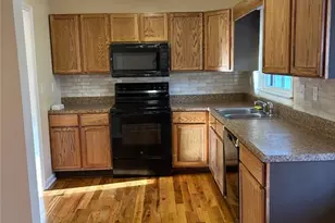 841 Woods Ct, Lawrenceville, GA 30044 - Photo 14