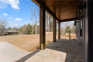 3255 Tanners Mill Rd, Gainesville, GA 30507 - Photo 12