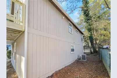 587 Tarragon Way SW, Atlanta, GA 30331 - Photo 22