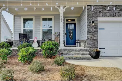 572 Redfish Way, Hoschton, GA 30548 - Photo 2