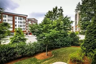 1004 E Paces Chase NE, Atlanta, GA 30326 - Photo 32