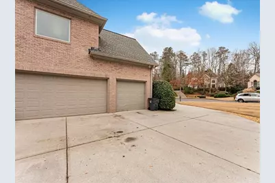 1029 Laurel Grove Court, Suwanee, GA 30024 - Photo 4
