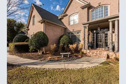 1029 Laurel Grove Court, Suwanee, GA 30024 - Photo 2