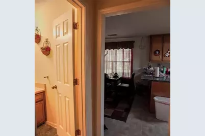 493 E Lake Drive, Riverdale, GA 30274 - Photo 10