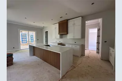 4538 Meadowland Way, Flowery Branch, GA 30542 - Photo 8