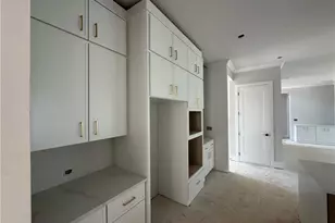 4538 Meadowland Way, Flowery Branch, GA 30542 - Photo 6