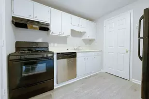 1449 Springleaf Cir SE, Smyrna, GA 30080 - Photo 6