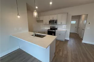 141 Chastain Dr, Cartersville, GA 30120 - Photo 2