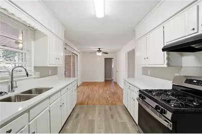 3094 Santa Monica Drive, Decatur, GA 30032 - Photo 12