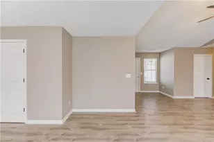 614 Anns Way, Winder, GA 30680 - Photo 10