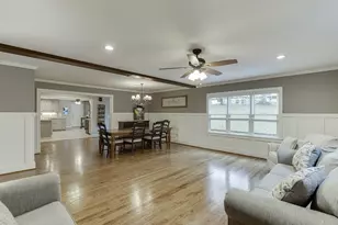 5984 Dolvin Ln, Buford, GA 30518 - Photo 10