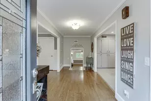 5984 Dolvin Ln, Buford, GA 30518 - Photo 4