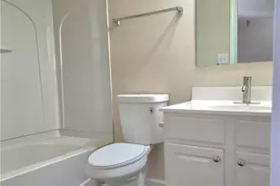 2010 Meadow Peak Rd, Duluth, GA 30097 - Photo 16