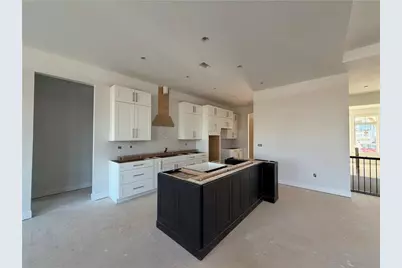 82 Clear Lake Parkway, Hoschton, GA 30548 - Photo 2