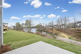 82 Clear Lk Pkwy, Hoschton, GA 30548 - Photo 38