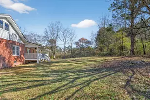 18 Dyer Cir, Carrollton, GA 30116 - Photo 40