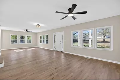 18 Dyer Circle, Carrollton, GA 30116 - Photo 12