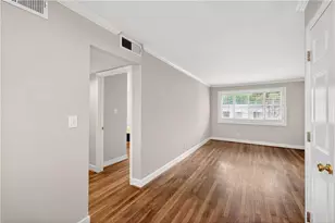 1990 Wellbourne Dr NE, Atlanta, GA 30324 - Photo 8