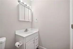1990 Wellbourne Dr NE, Atlanta, GA 30324 - Photo 28