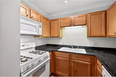1990 Wellbourne Drive NE #7, Atlanta, GA 30324 - Photo 18