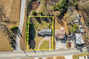 2116 Memorial Park Dr, Gainesville, GA 30504 - Photo 10