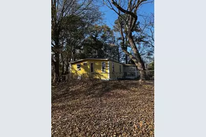 110 Valley Drive, Loganville, GA 30052 - Photo 8