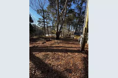 110 Valley Drive, Loganville, GA 30052 - Photo 10