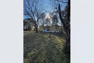 110 Valley Drive, Loganville, GA 30052 - Photo 6