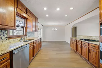 1330 Hidden Circle Drive, Sugar Hill, GA 30518 - Photo 4